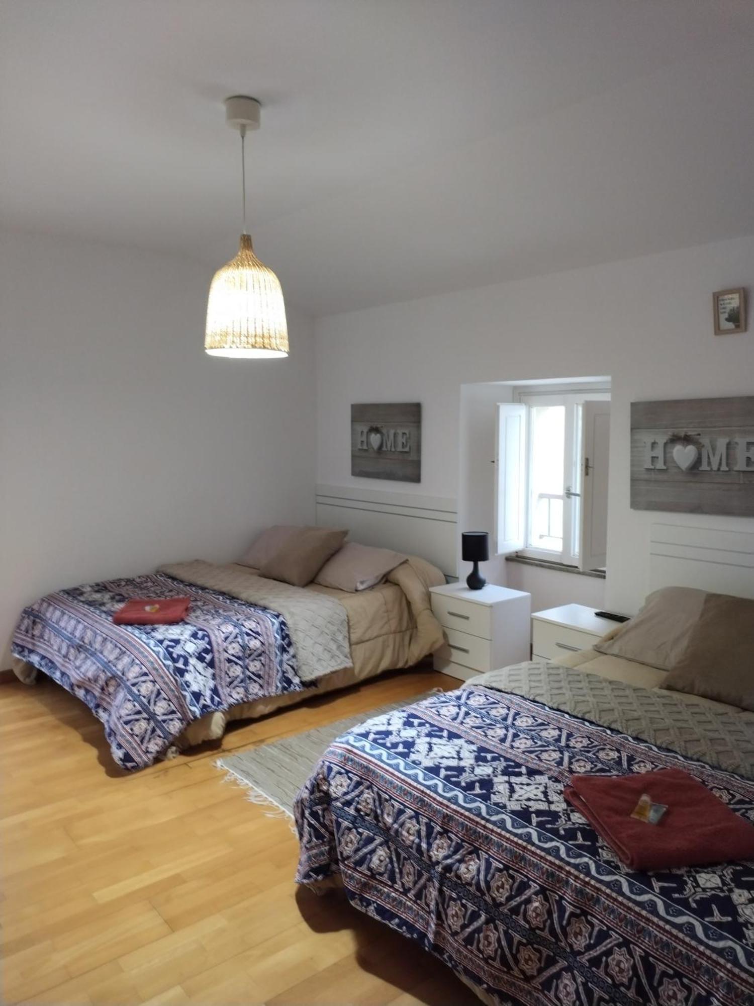 Apartamentos A Parada Do Camino Padrón Kültér fotó